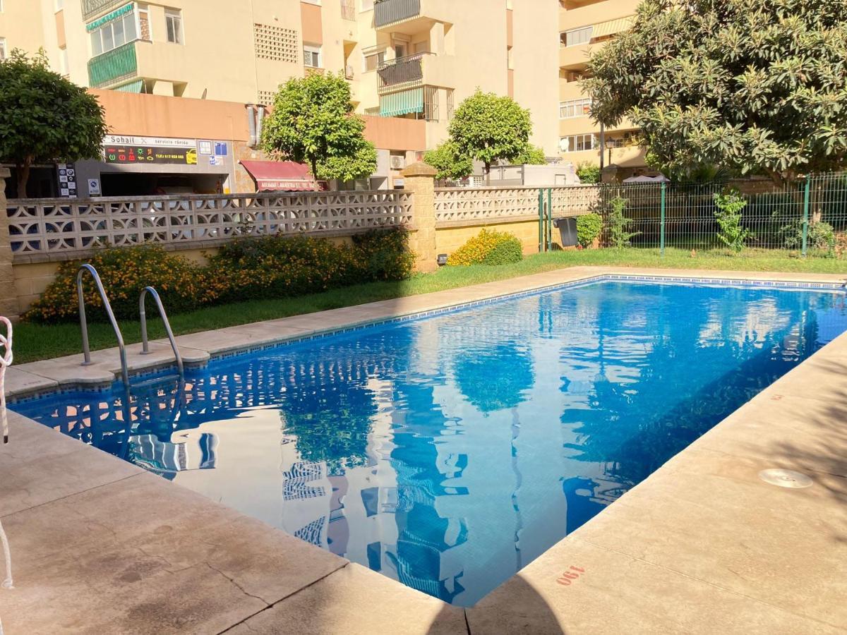 Burgos 2 Terrace, Pool, Parking By 10Tosea Apartment Фуeнхирола Екстериор снимка