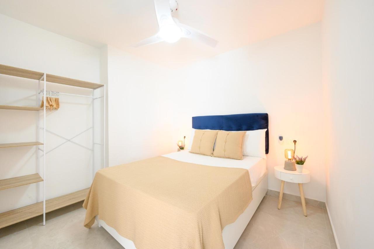 Burgos 2 Terrace, Pool, Parking By 10Tosea Apartment Фуeнхирола Екстериор снимка