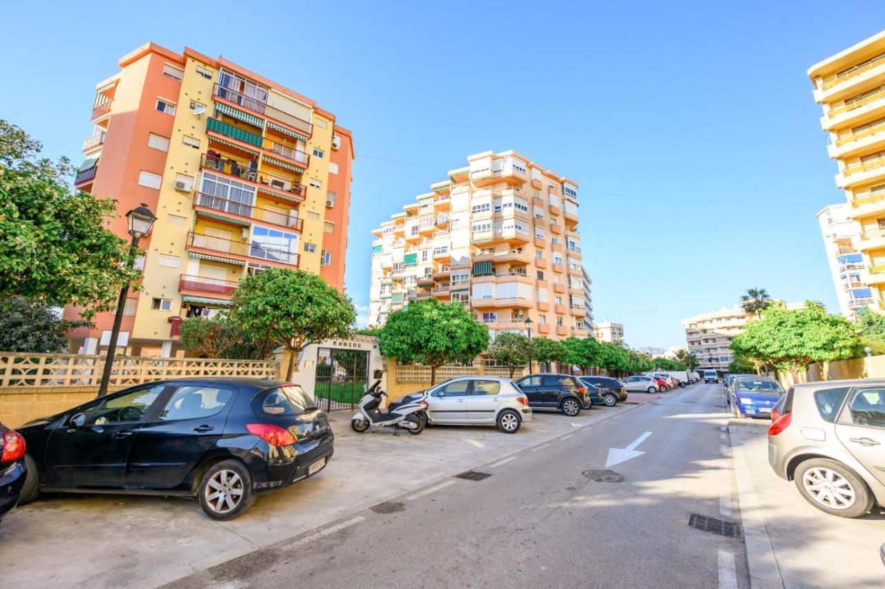 Burgos 2 Terrace, Pool, Parking By 10Tosea Apartment Фуeнхирола Екстериор снимка
