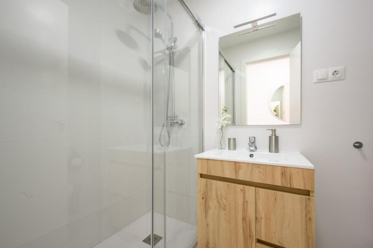Burgos 2 Terrace, Pool, Parking By 10Tosea Apartment Фуeнхирола Екстериор снимка